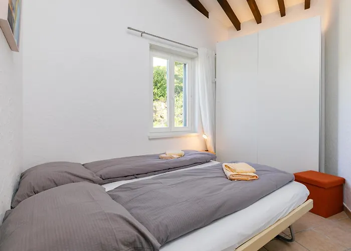 Lägenhet Residenza Miralago Apt- A5 By Interhome