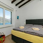 Daire Residenza Miralago Apt- A5 By Interhome Piazzogna
